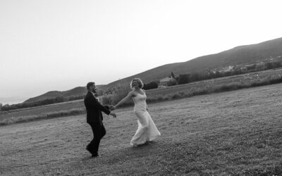 Mariage à la chaleureuse Grange de Marsanne